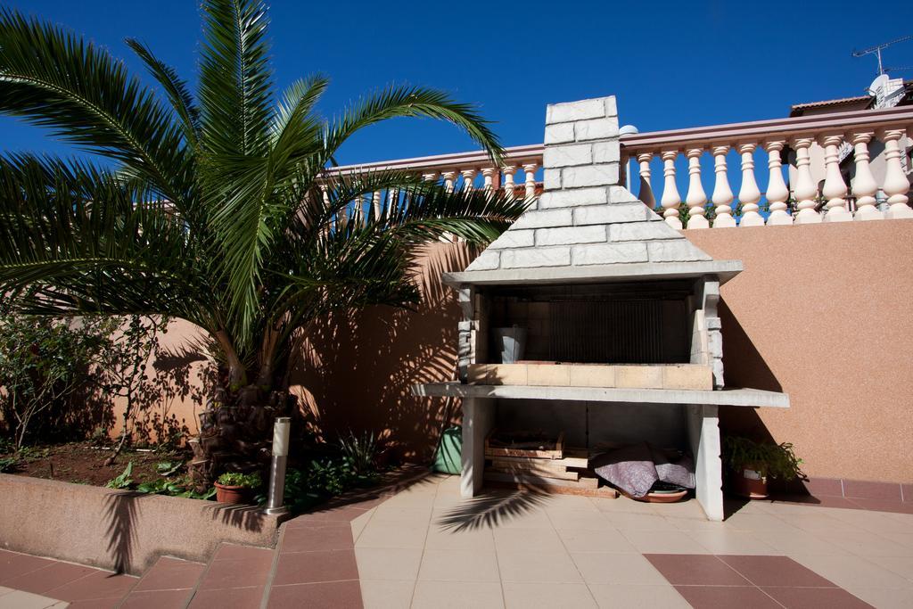 Apartments Canaria Pula Exterior foto
