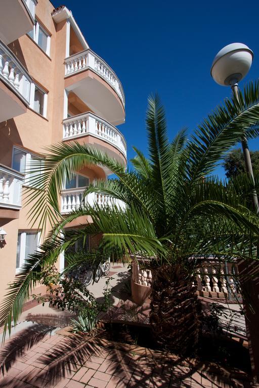 Apartments Canaria Pula Exterior foto